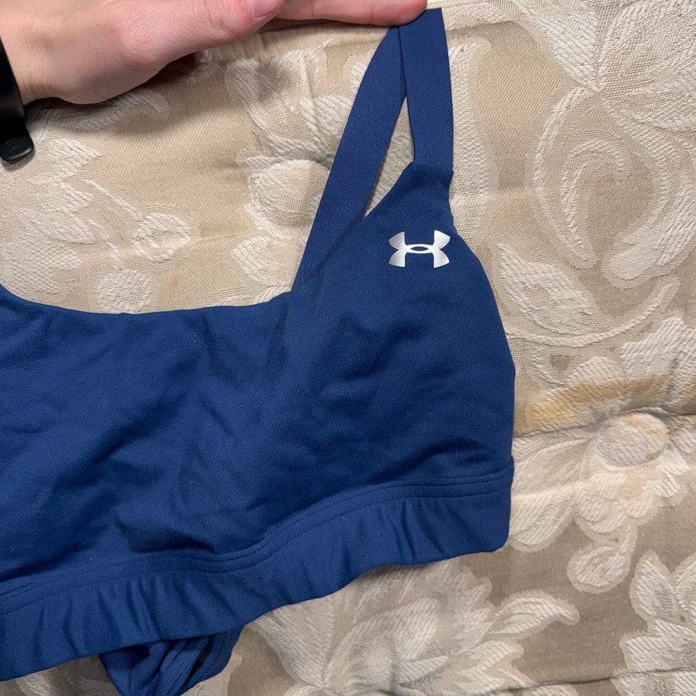 Sports bra - Picture 2 of 2